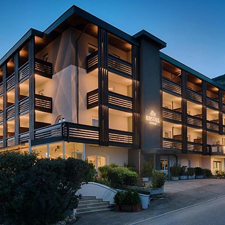 Hotel Kristall Falzes Exterior photo